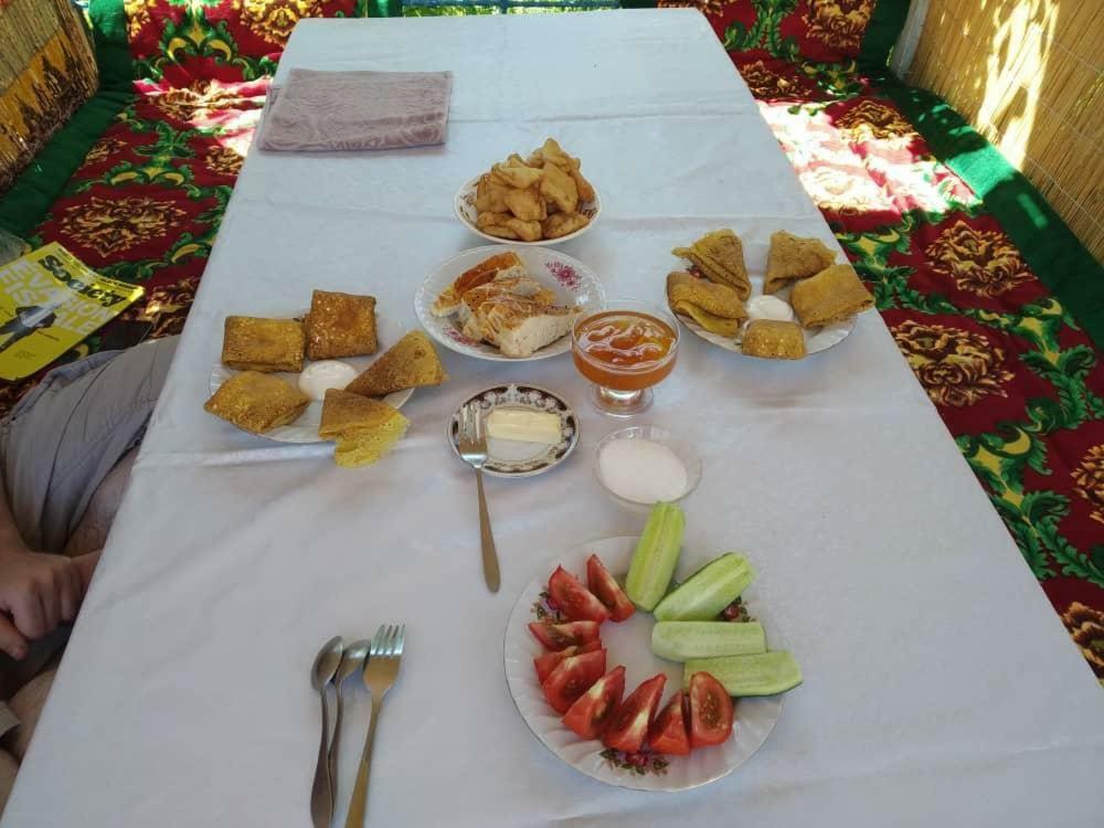 Guesthouse Bermet Tong Экстерьер фото