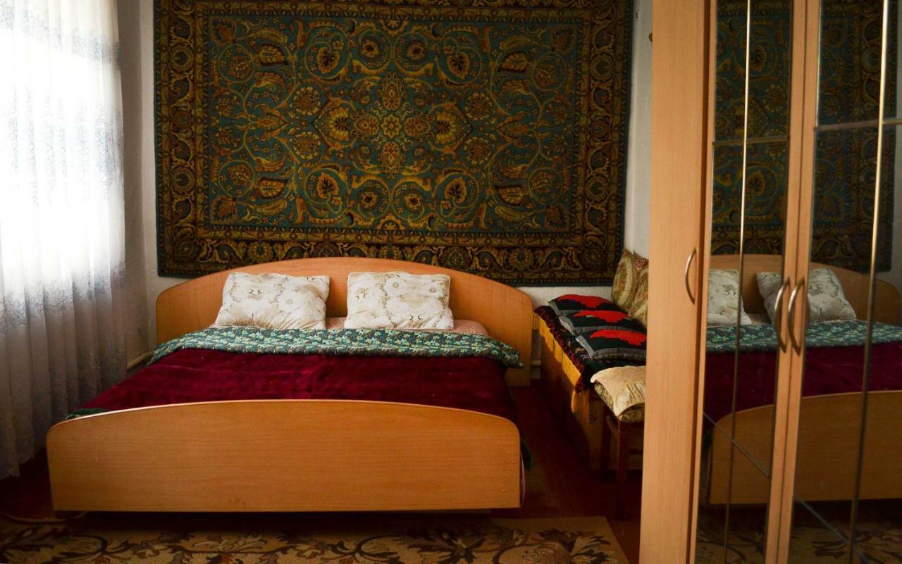 Guesthouse Bermet Tong Экстерьер фото