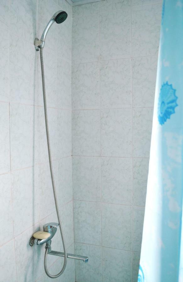 Guesthouse Bermet Tong Экстерьер фото